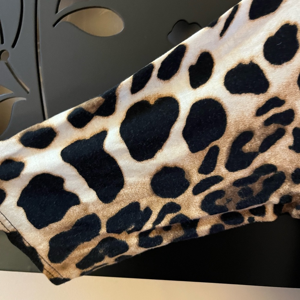 Joseph Ribkoff leopard print faux wrap midi dress. V-neck hanker-chief detail